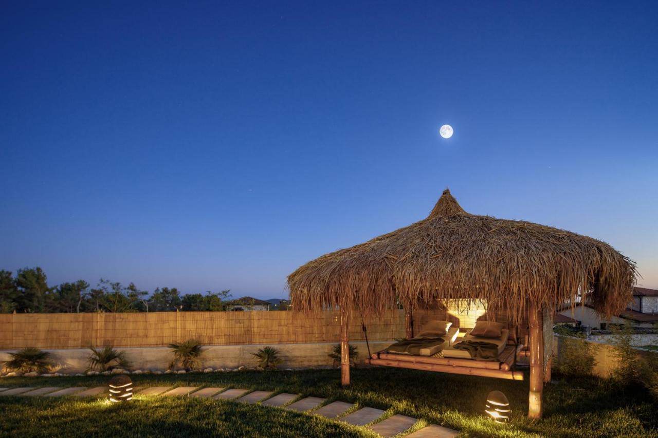 Villa Merapi Sveti Lovrec Pazenaticki ภายนอก รูปภาพ